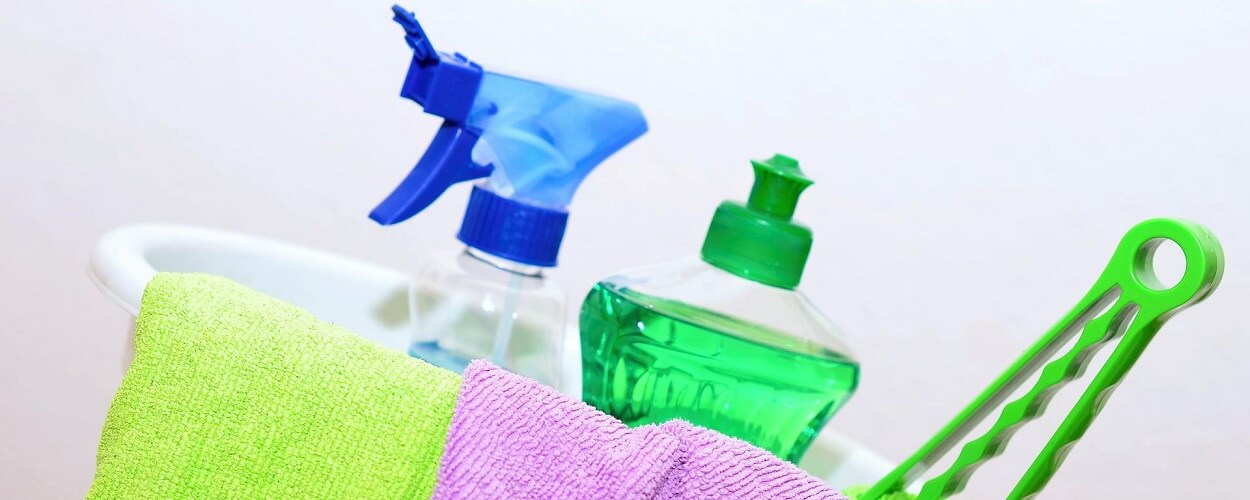 bucket of cleaning tools for cleaning tips